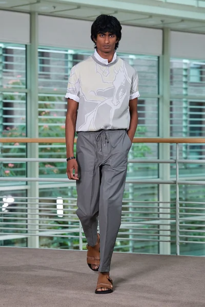 Look 23